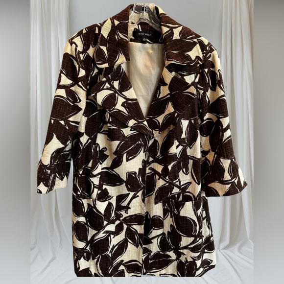 BOGO Autumn Blazer Jacket (L) and pant (14) set - Picture 3 of 10